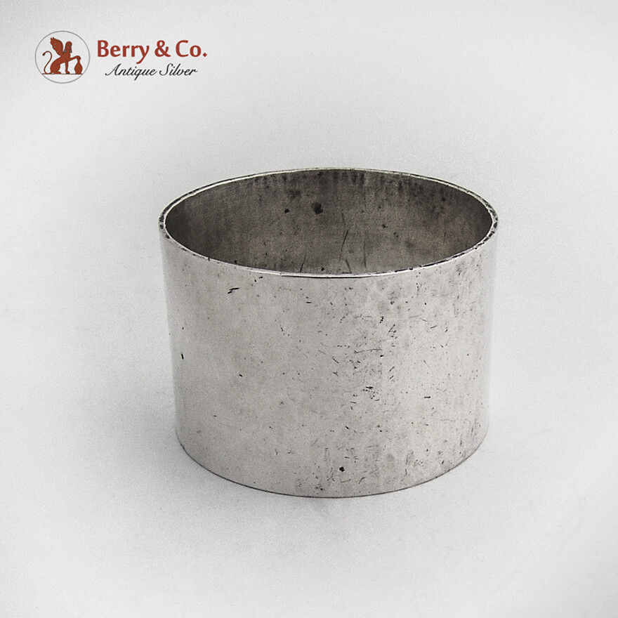 Gorham Hammered Napkin Ring Sterling Silver Applied Mono L