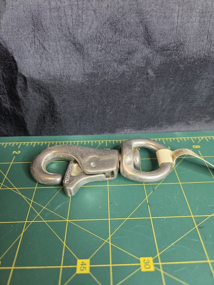 4" Bull Snap By Trigger Bull Strong
