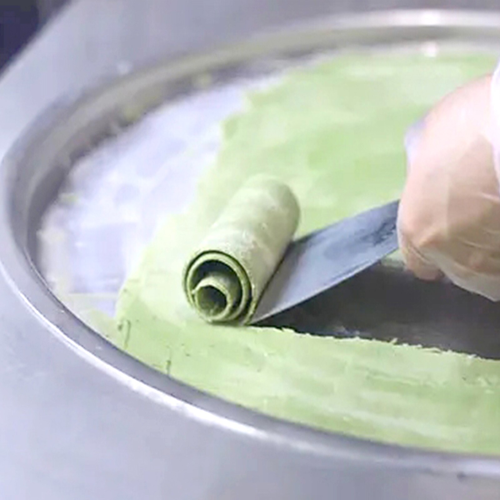 110V Countertop 45cm (18") single round pan with 3 tanks fried ice cream machine