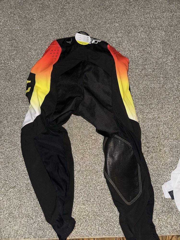 Fly Racing DST Primary LE
