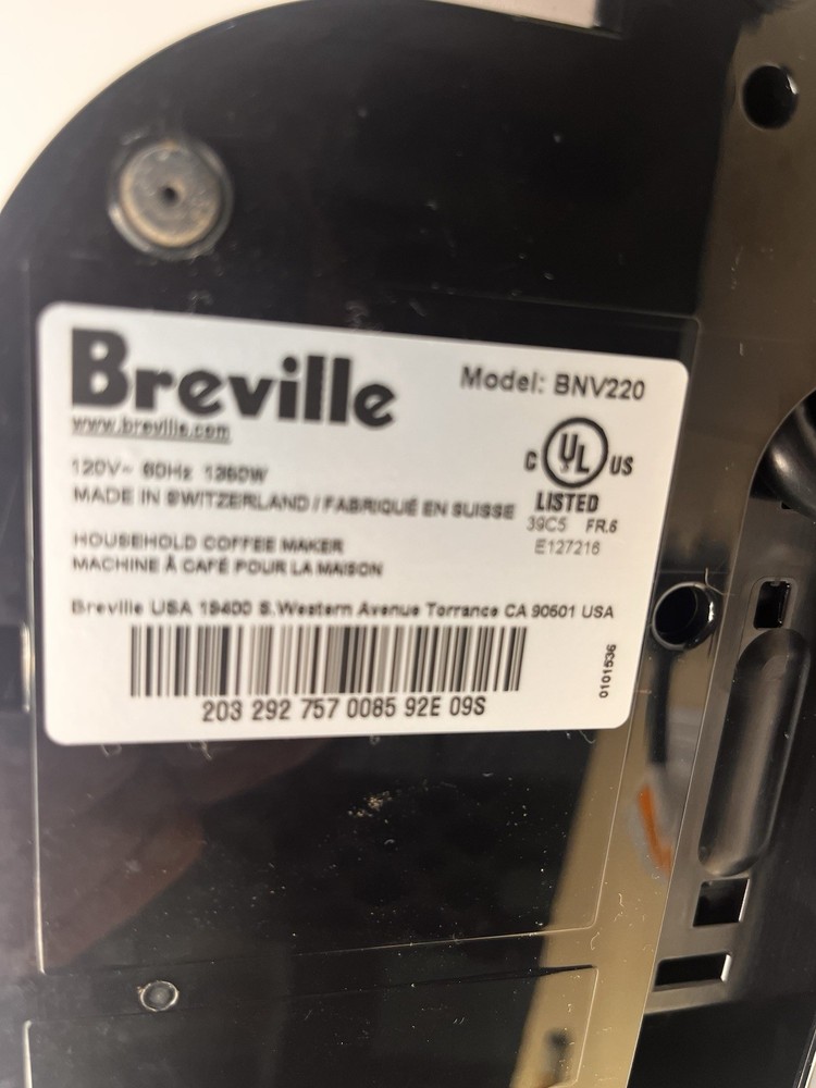 Breville Vertuo Coffee Machine Chrome - Includes 4 pods