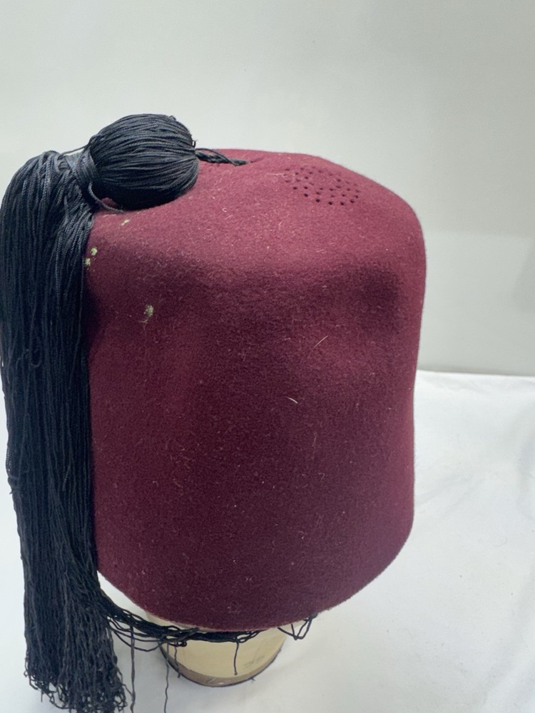 Yaarab Shrine Fez Hat 7 1/8