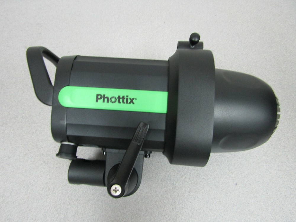 Phottix PH00330 Indra500LC TTL Battery-Powered Light Compatible
