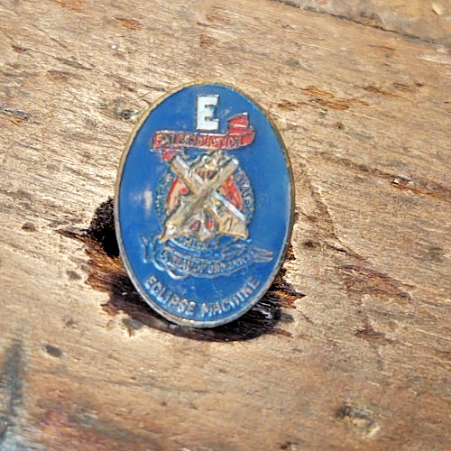 World War Two WW2 WWII  Homefront E award Stud Eclipse (  bicycle ) Machine Co.