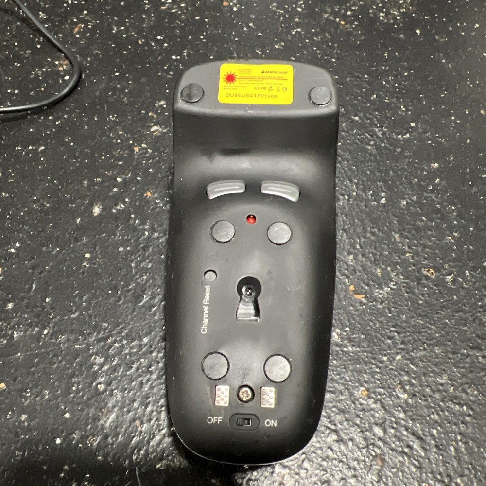 IOGEAR Phaser 3-1 Presenter/Mouse/Laser Pointer GME-422RW6