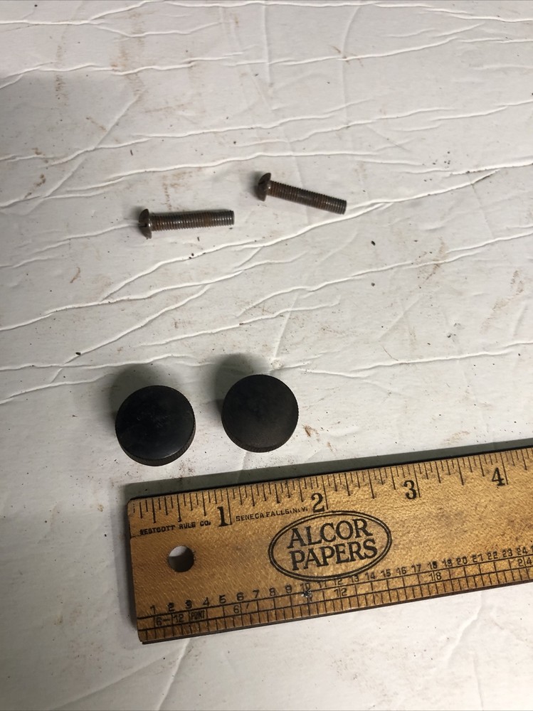 Vintage Claxtonola PHONOGRAPH part 2 Cabinet Knobs