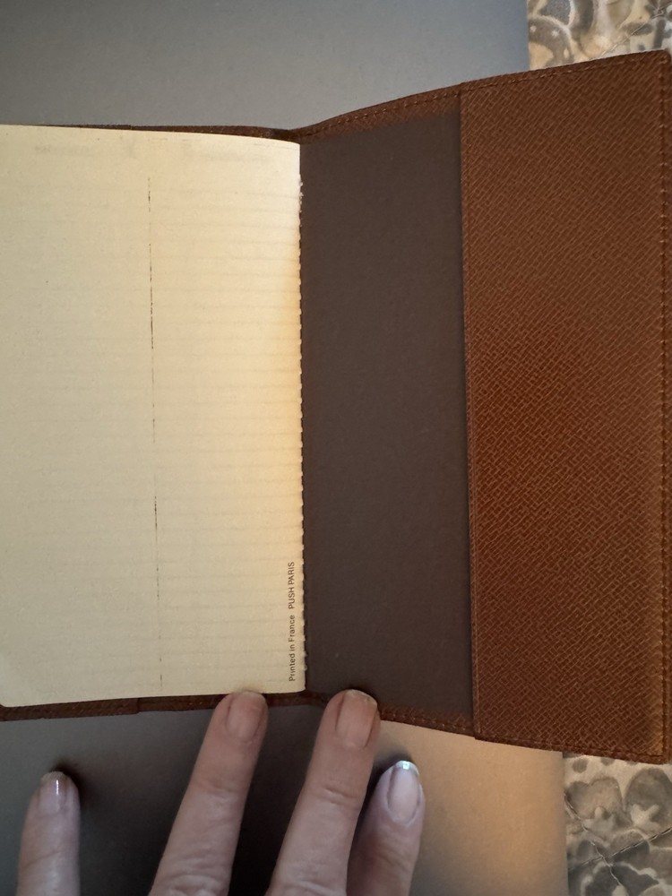Louis Vuitton Notebook Small Authentic.