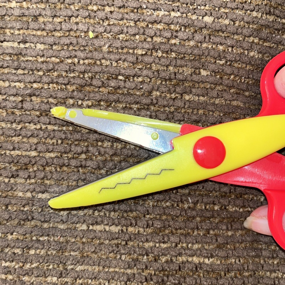 Paper Edge Scissors Set of 6 Different Patterns Craft Scissors