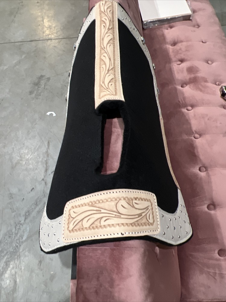 Leather & Felt Saddle Pad ~ 26.5” x ~26”