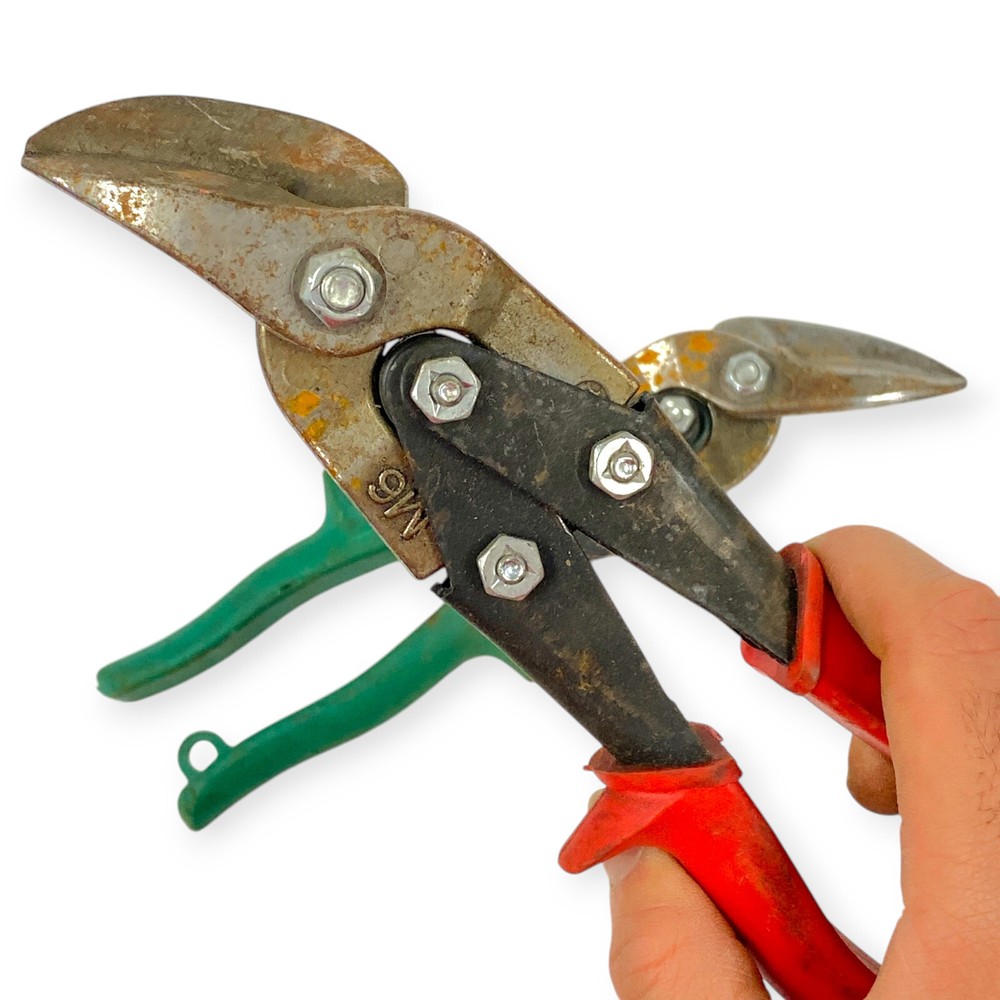 Wiss M7, M6 Offset Snip Cutters With Coated Handle Right Cut, 2 Pcs