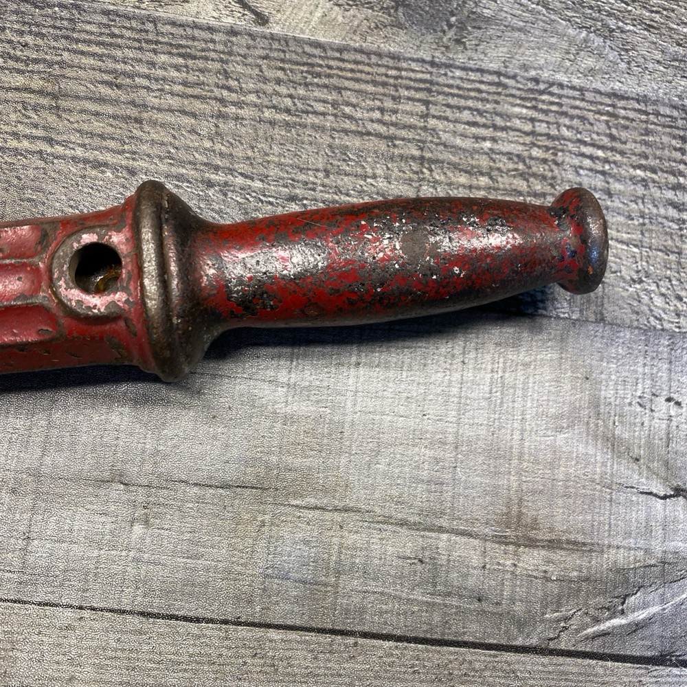 Vintage Bridgeport No. 20 Nail Puller Old Tool