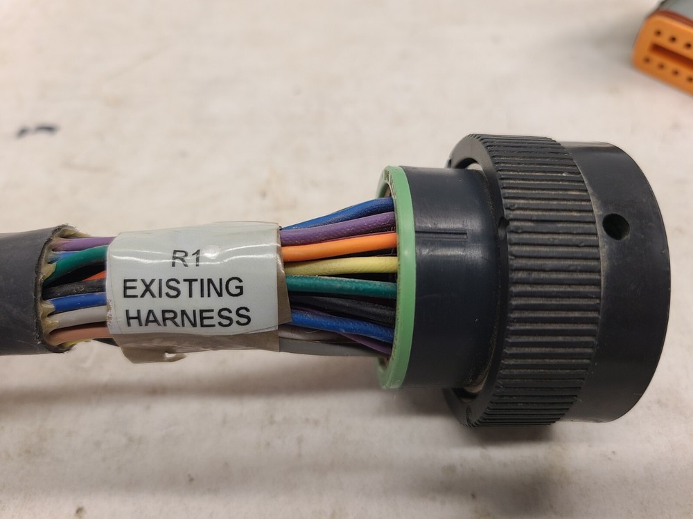 Trimble_82670_Clutch Adapter John Deere_Cable/Harness Adaptor
