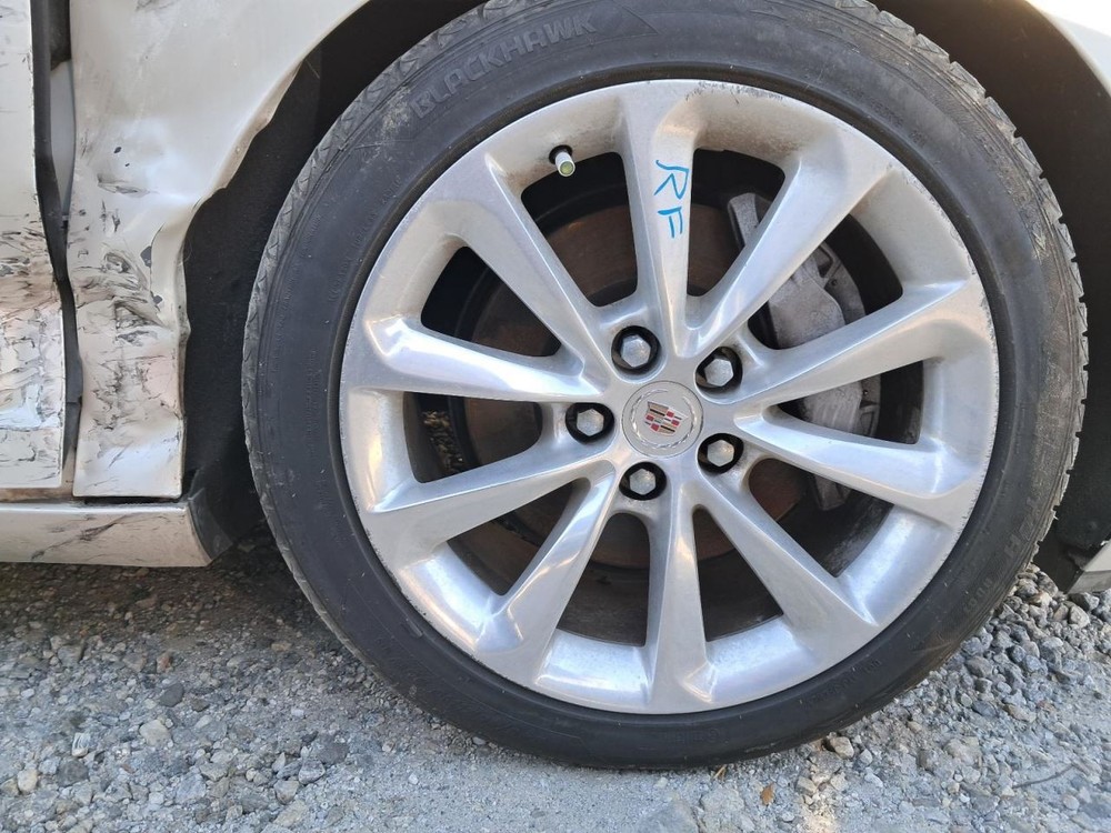 XTS 2013 Glove Box 4866356