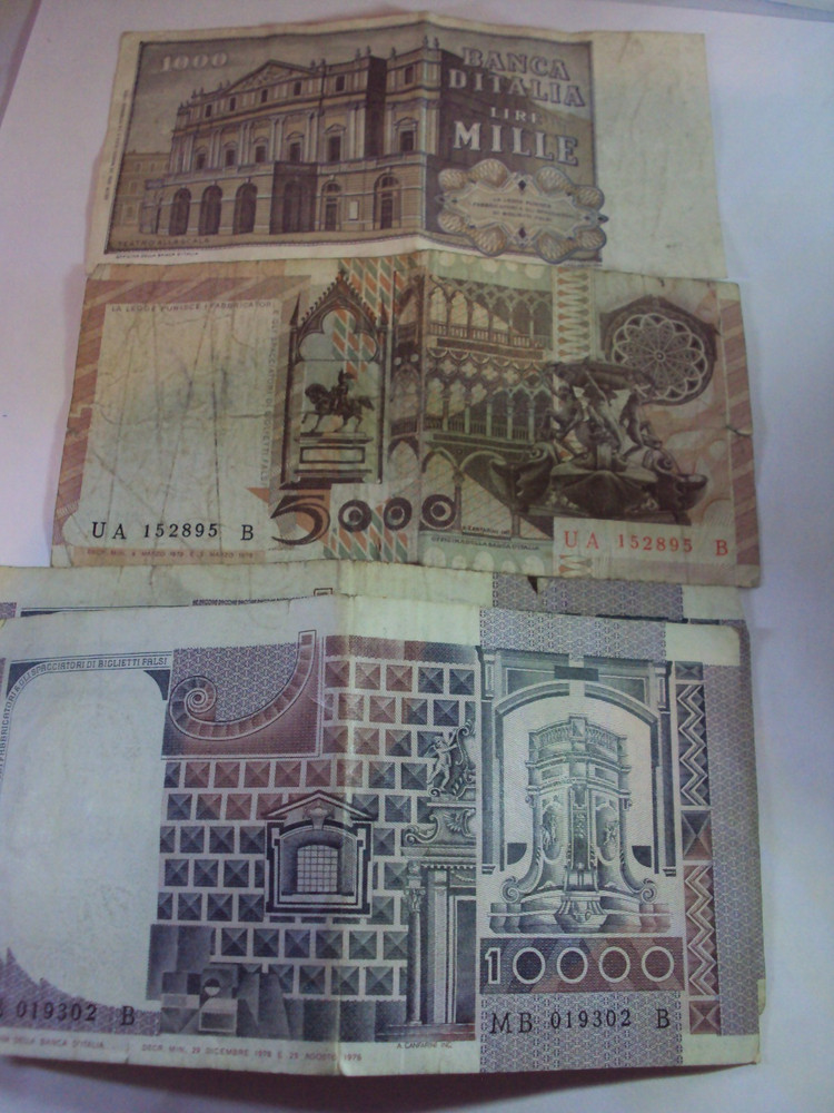 13 foreign bank notes see description for countries