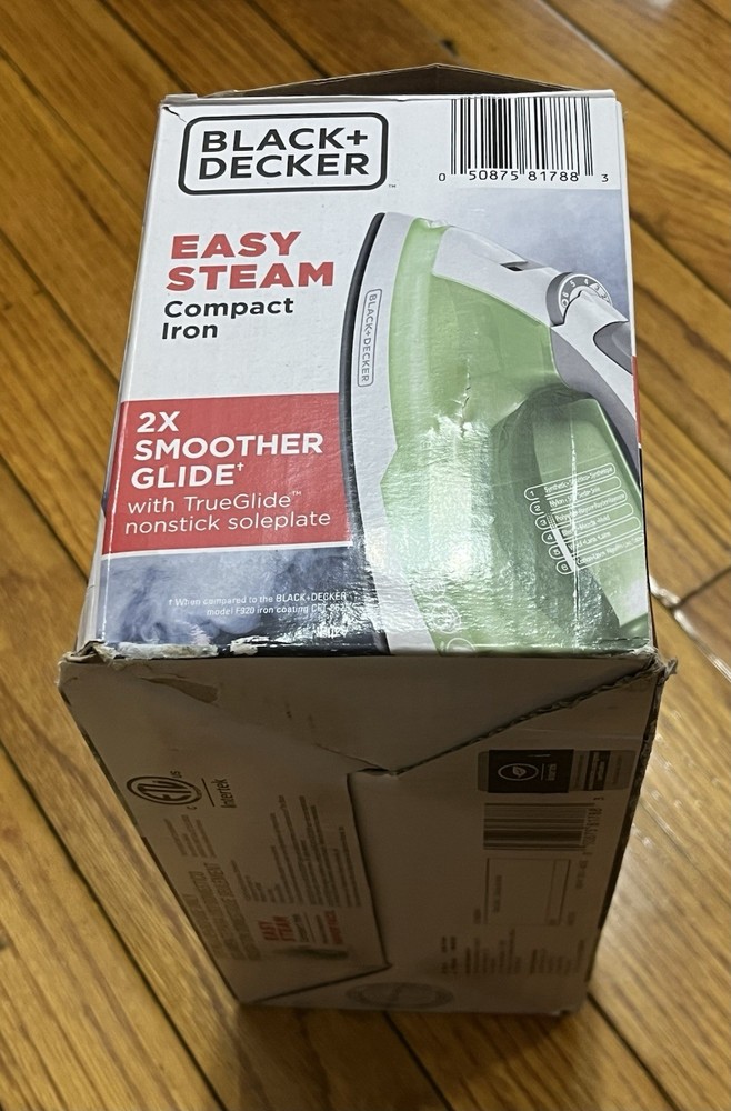 Black & Decker Easy Steam Compact Iron