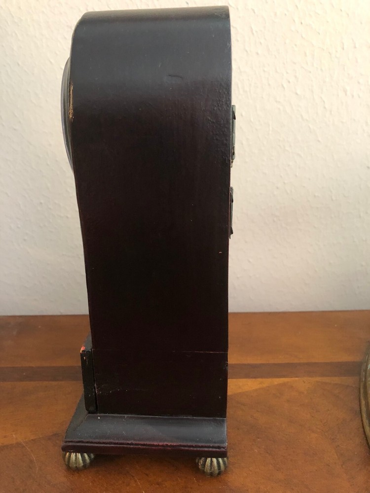 QUARTZ WOOD SHELF CLOCK