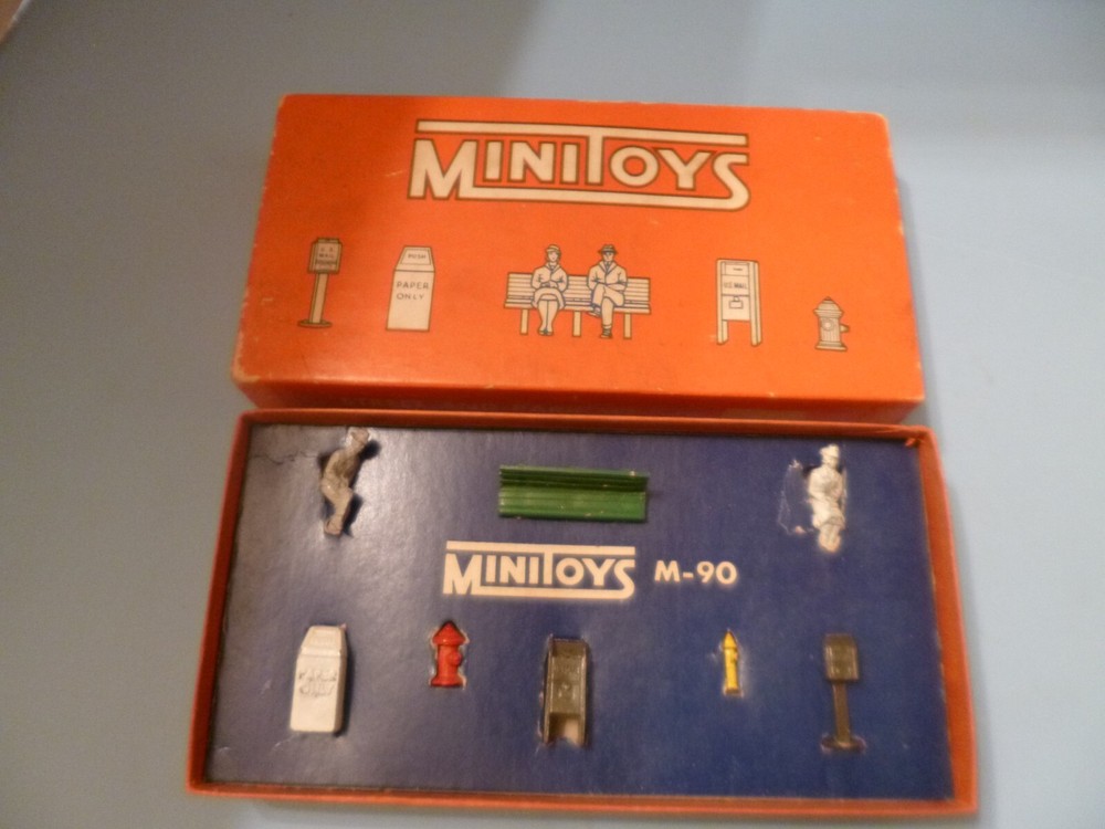 MINITOYS #M-90 DIECAST SET