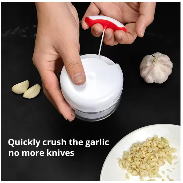 1pc White Hand Pulled Garlic Grinder In The Kitchen Palm Multi Functional Food