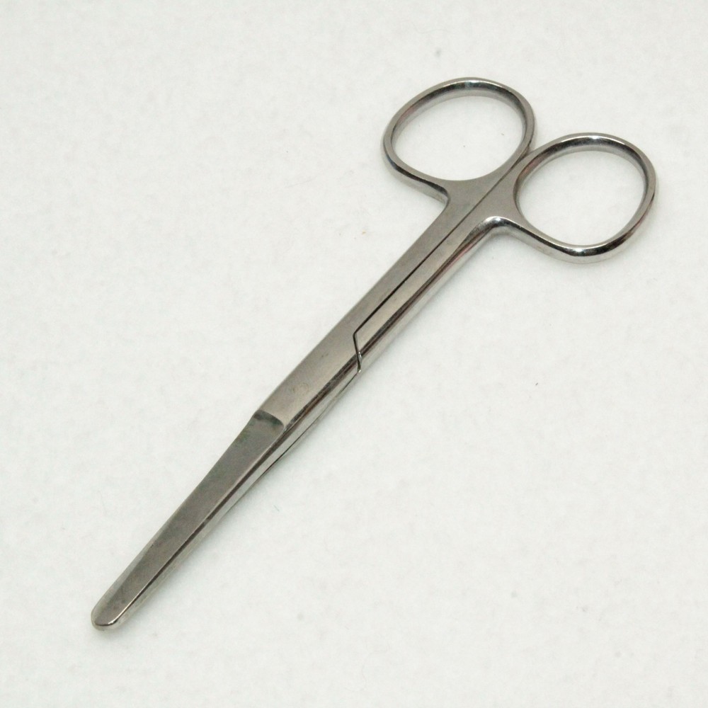 V. Mueller SU1720 Stainless Operating Scissors Blunt Tip 4.75"
