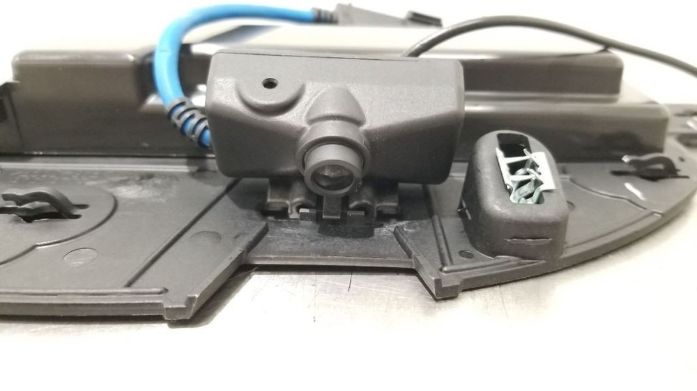 17 CHEVY CORVETTE C7 FRONT VIEW WINDSHIELD MOUNTED CAMERA 23333585