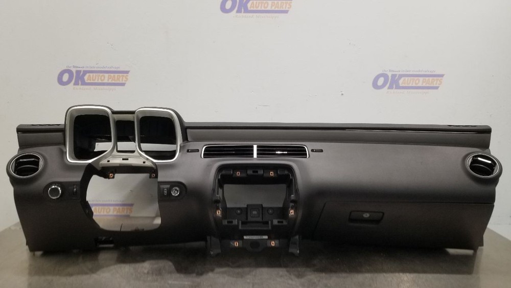 11 CHEVY CAMARO SS DASH PANEL DASHBOARD ASSEMBLY BLACK