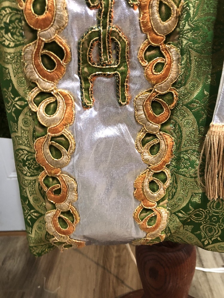 Green Gothic Style Holy Trinity Vestment