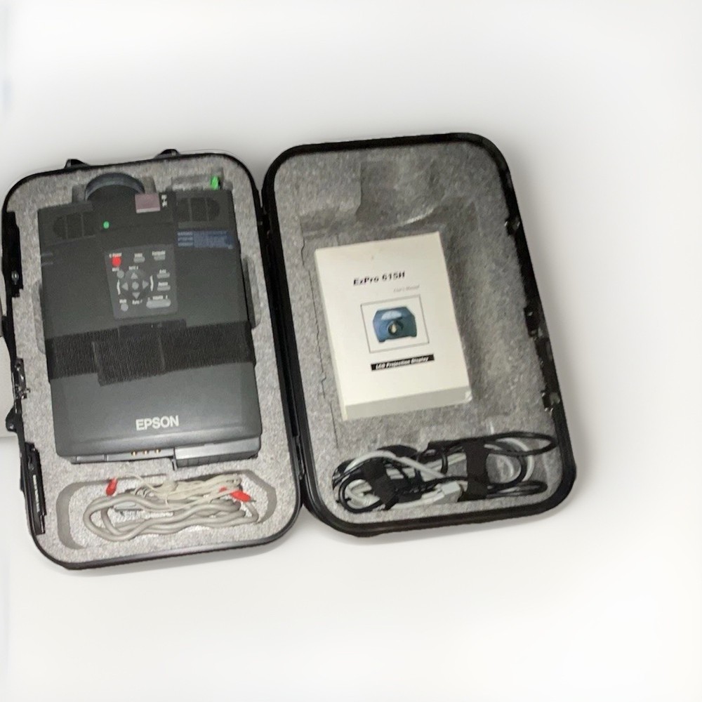 Epson ELP-5000 LCD Projector and  Gray  Composite Carrying Case