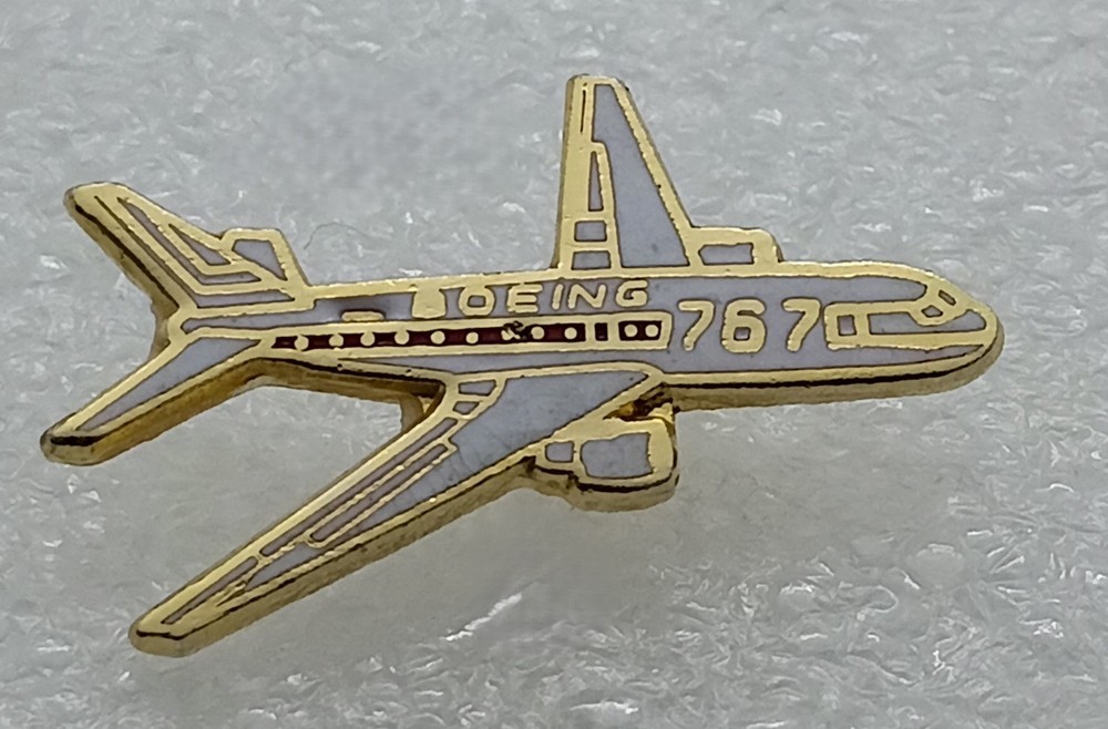 Boeing 767 Pin