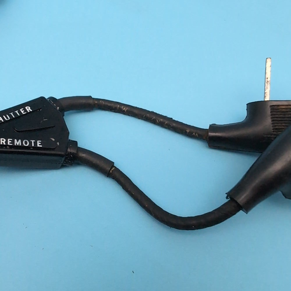 Vintage GRAFLEX Camera Shutter Remote Cable RARE X2