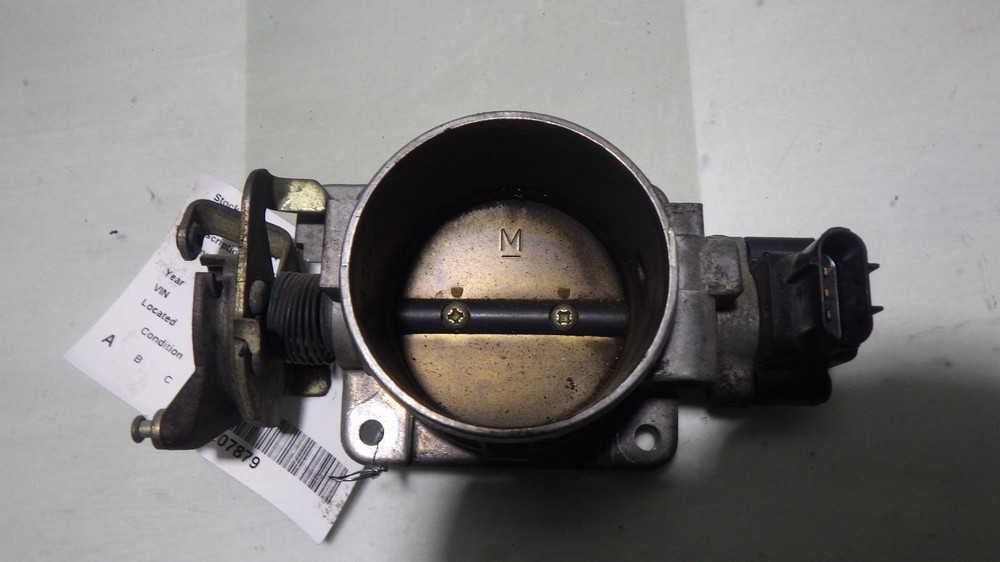 97 FORD MUSTANG Throttle Body