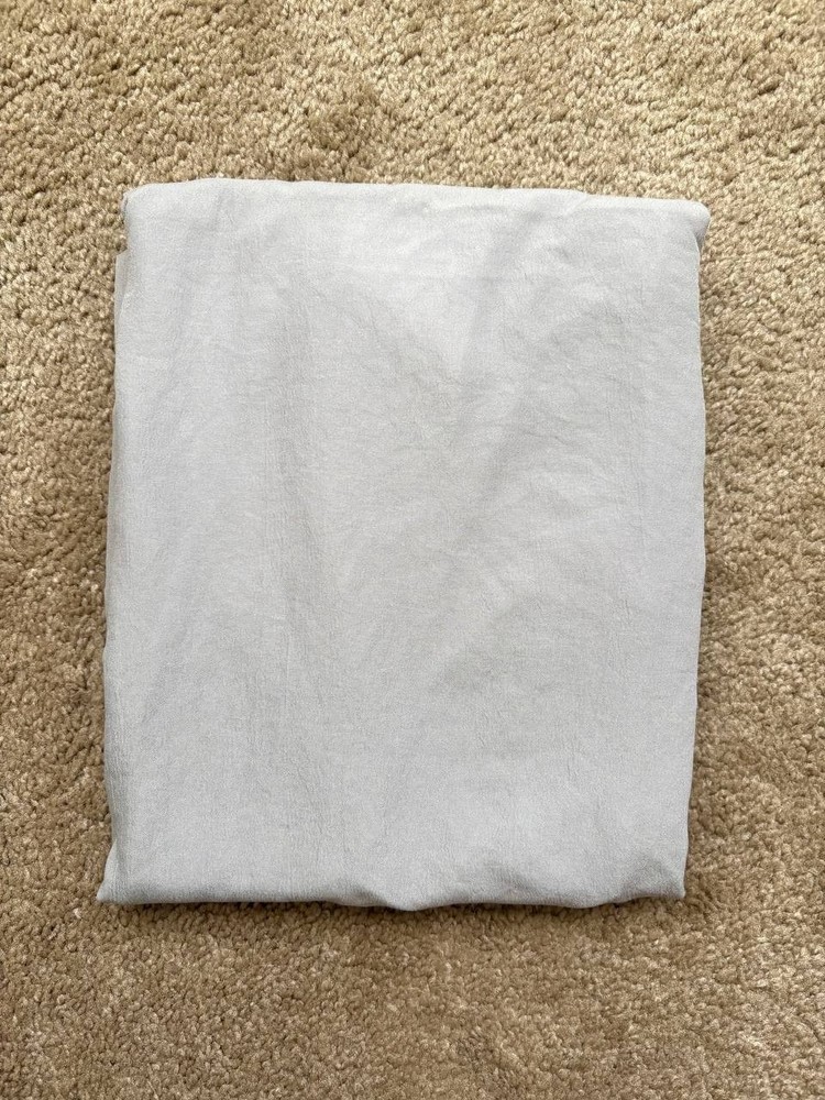 Soft and Smooth Elephant Gray Polyester Pillowcase 2pc Sweat-Absorbent