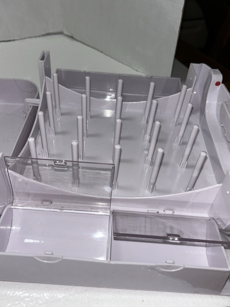 SINGER Sew Essentials Storage Case Portable Sewing Box Spool Organizer