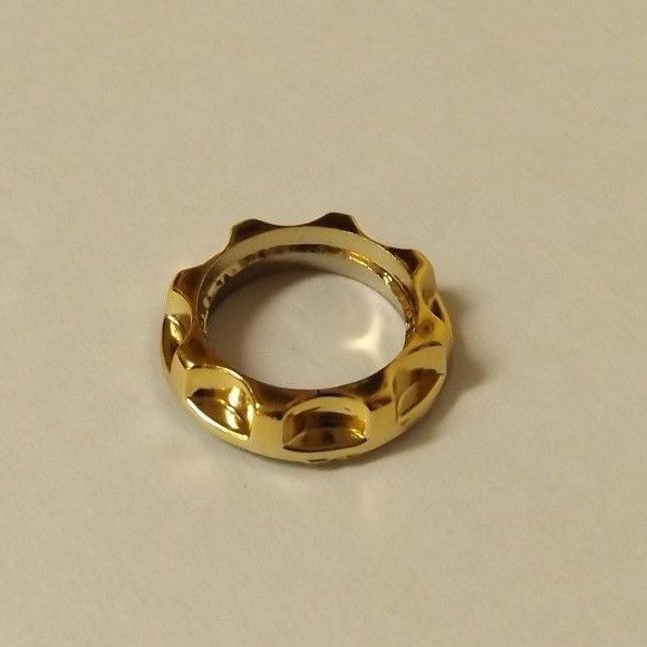 PLASTIC BRASS FINISH RING FOR THREADED CANDELABRA SOCKET NEW 40292JB