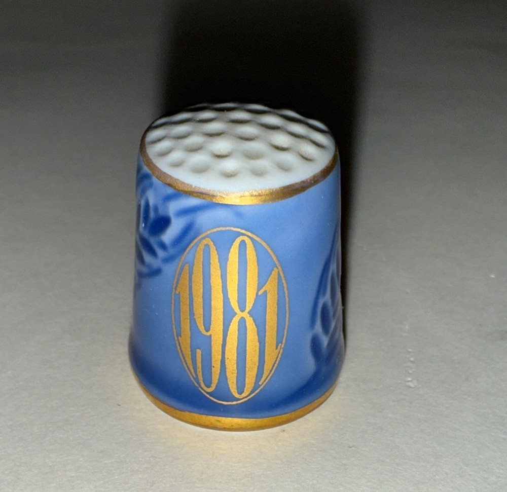 1981 Porcelain Thimble Made In Denmark