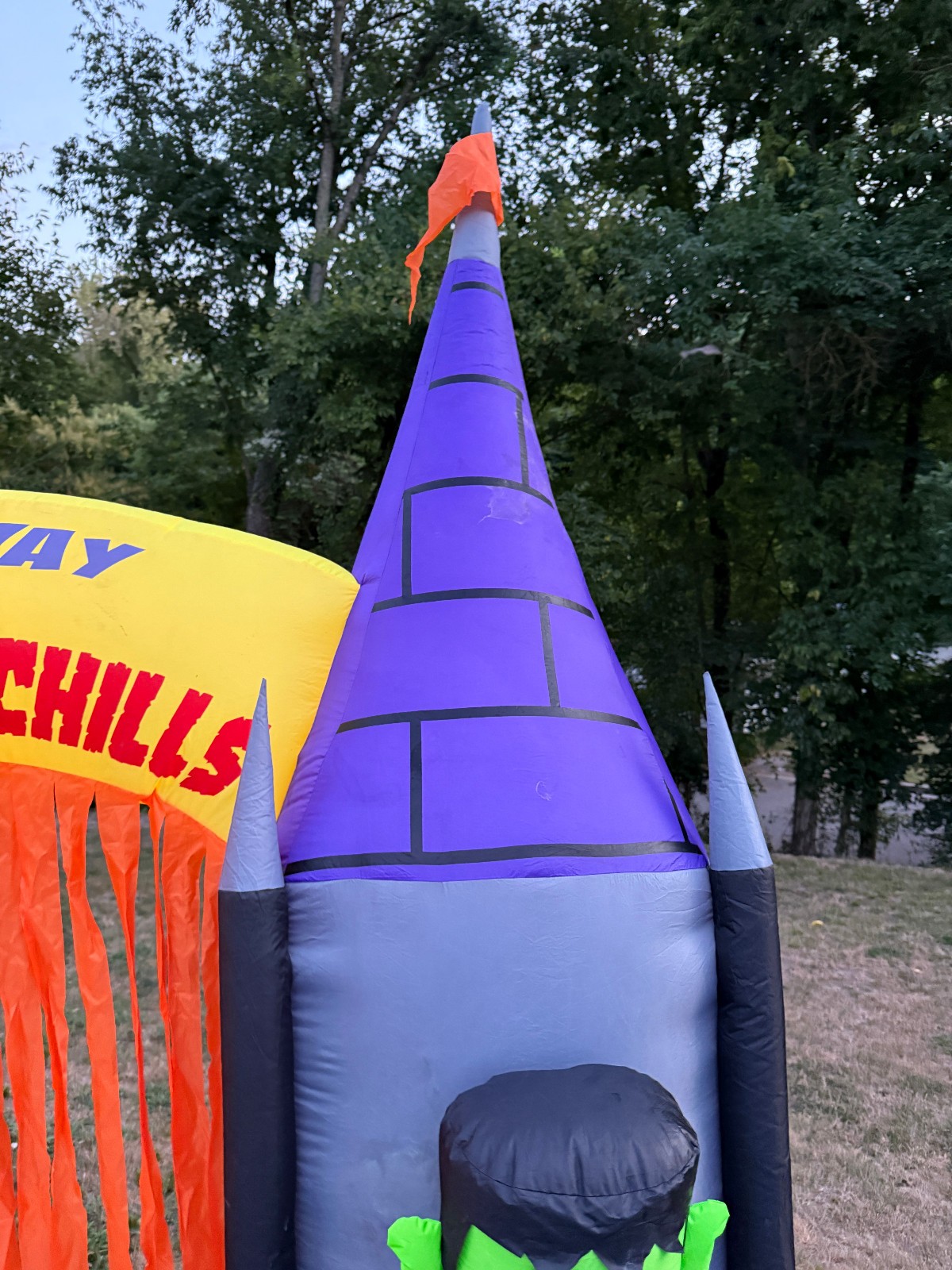 2017 9.5' GEMMY THRILLS & CHILLS HALLOWEEN ARCHWAY AIRBLOWN INFLATABLE