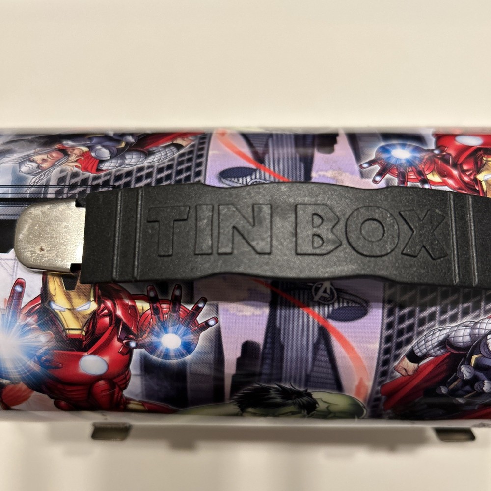 avengers tin lunch box vintage
