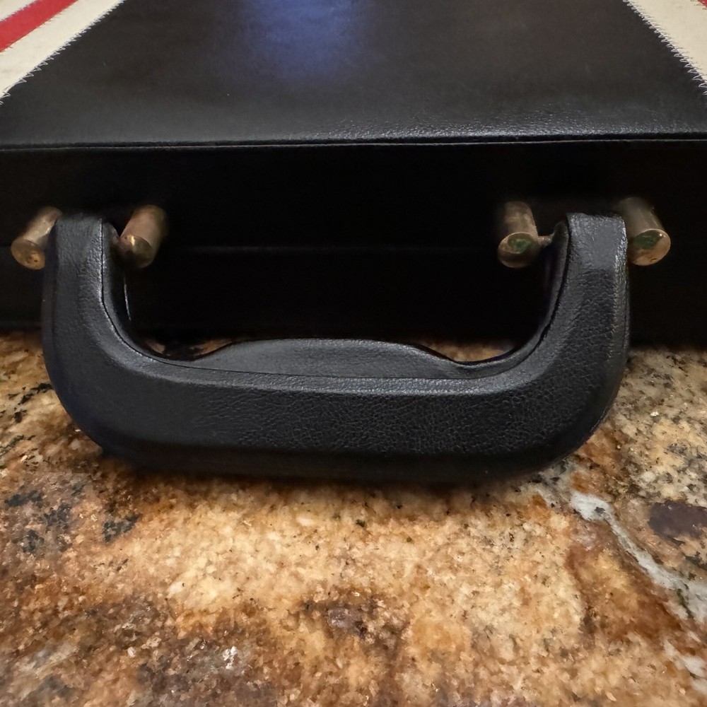 VTG Backgammon Set Bakelite 32 Red Cream Pieces