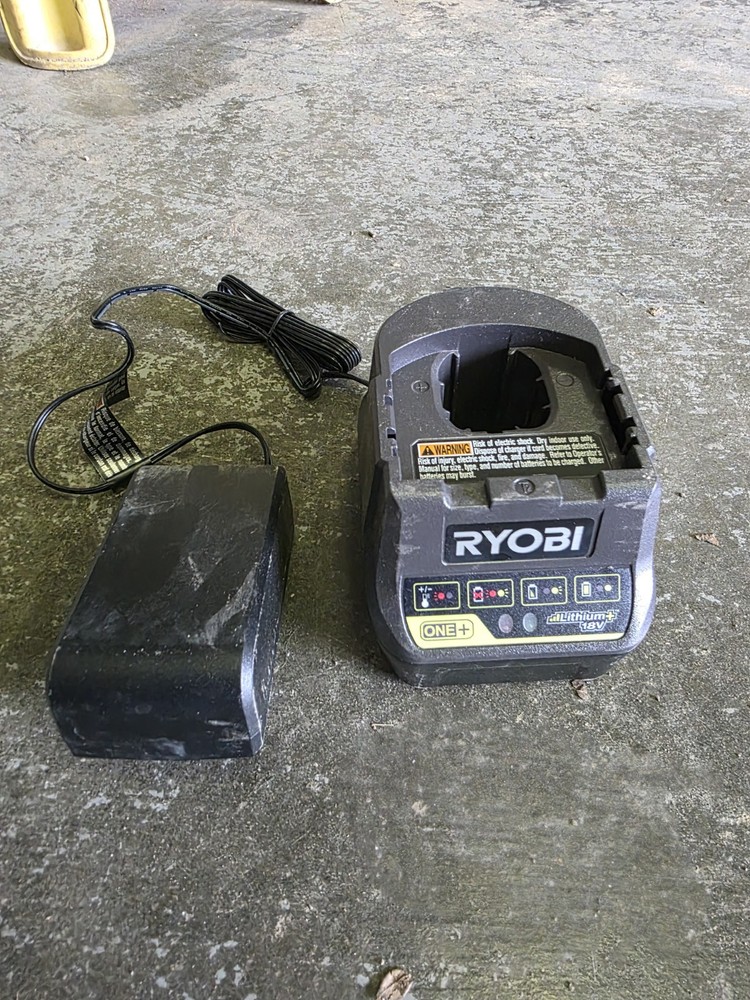 Ryobi Electrostatic Sprayer Electrostatic with 18V 2Ah Lithium Battery & Charger