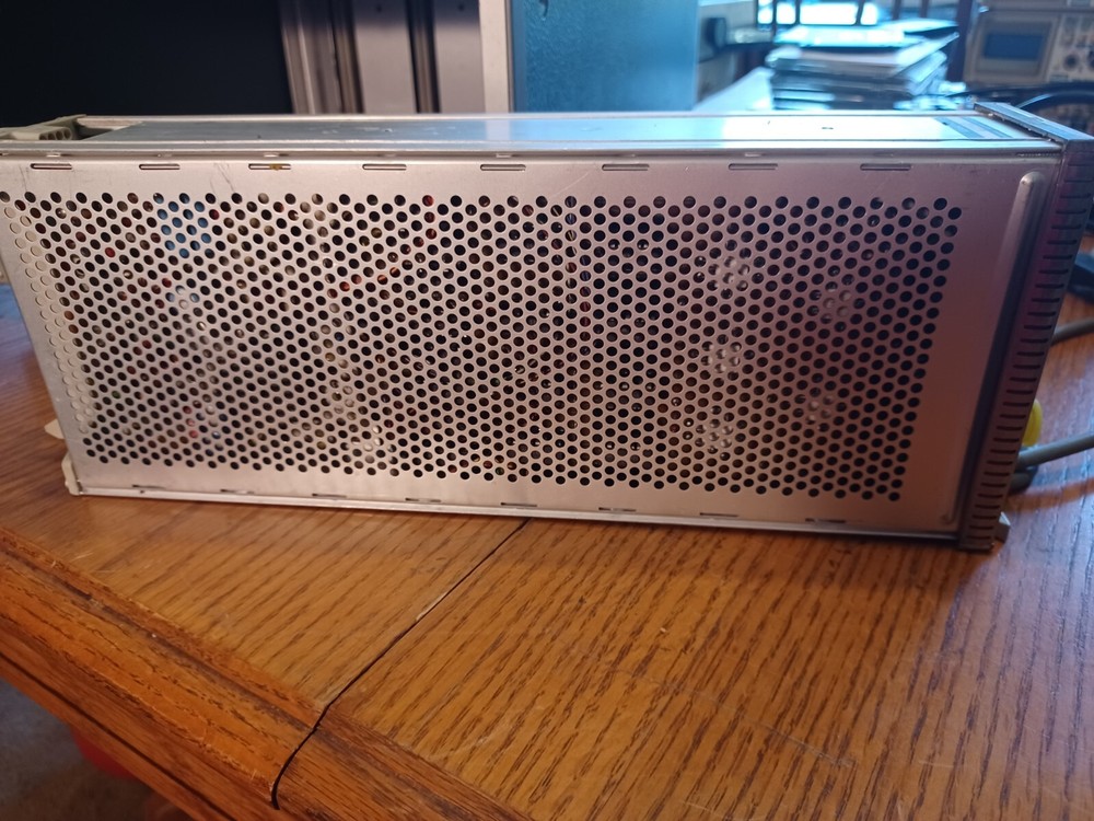 TEKTRONIX DL2 DIGITAL LATCH MODULE PLUG IN, UNTESTED