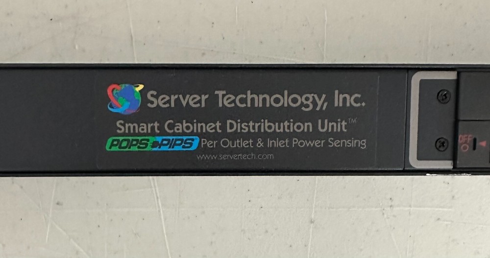 Server Technology Sentry Cabinet Distribution Unit CLG-24VYM411A1 208V Refurbish