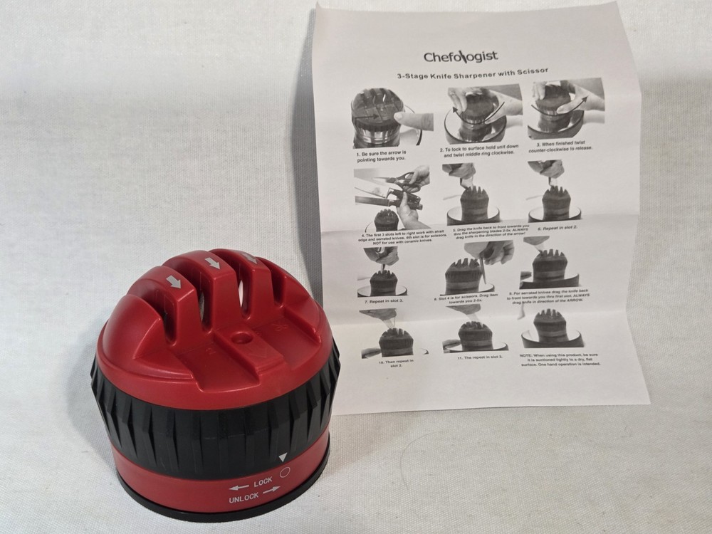 Chefologist 3-Stage Mini Knife Sharpener Red