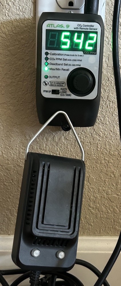 Titan Controls ATLAS 9 CO2 Controller with Remote Sensor 10 Amps/120Volt