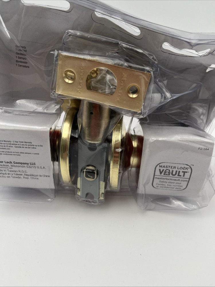 Master Lock Bed And Bath Gold Lockable Doorknob