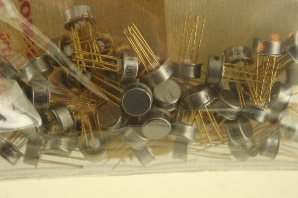 Vintage LM394H Integrated Circuit IC NOS