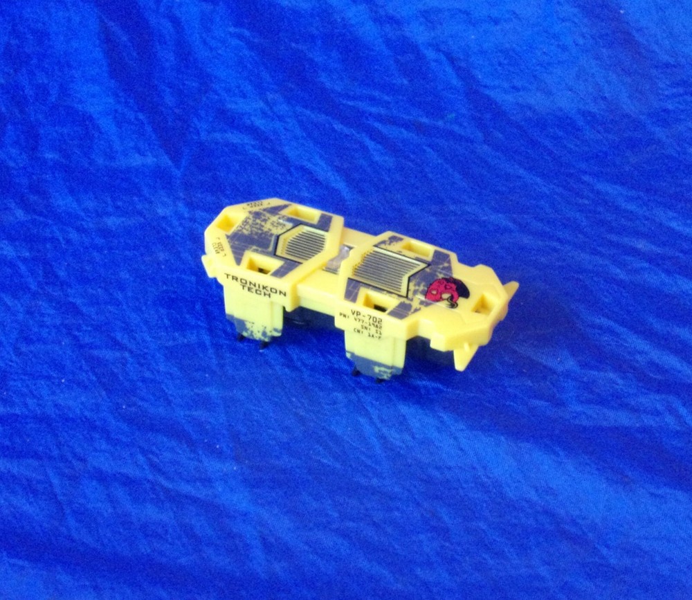 HEXBUG WARRIORS BATTLING ROBOTS TRONIKON TECH ACADEMY & ALDERA PREP
