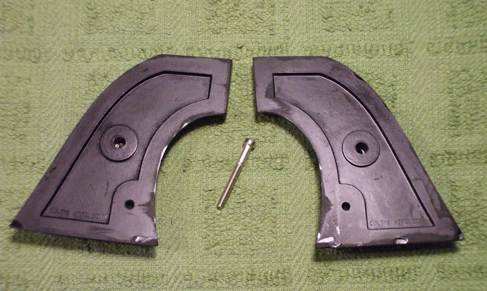 Custom Grips for Colt SAA Type 2 Eagle Version Black