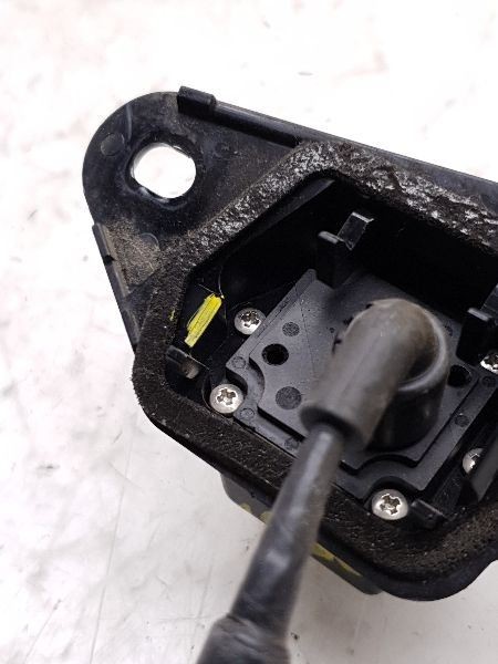 06-09 TOYOTA PRIUS REAR DECKLID MOUNTED CAMERA / PROJECTOR ASSEMBLY