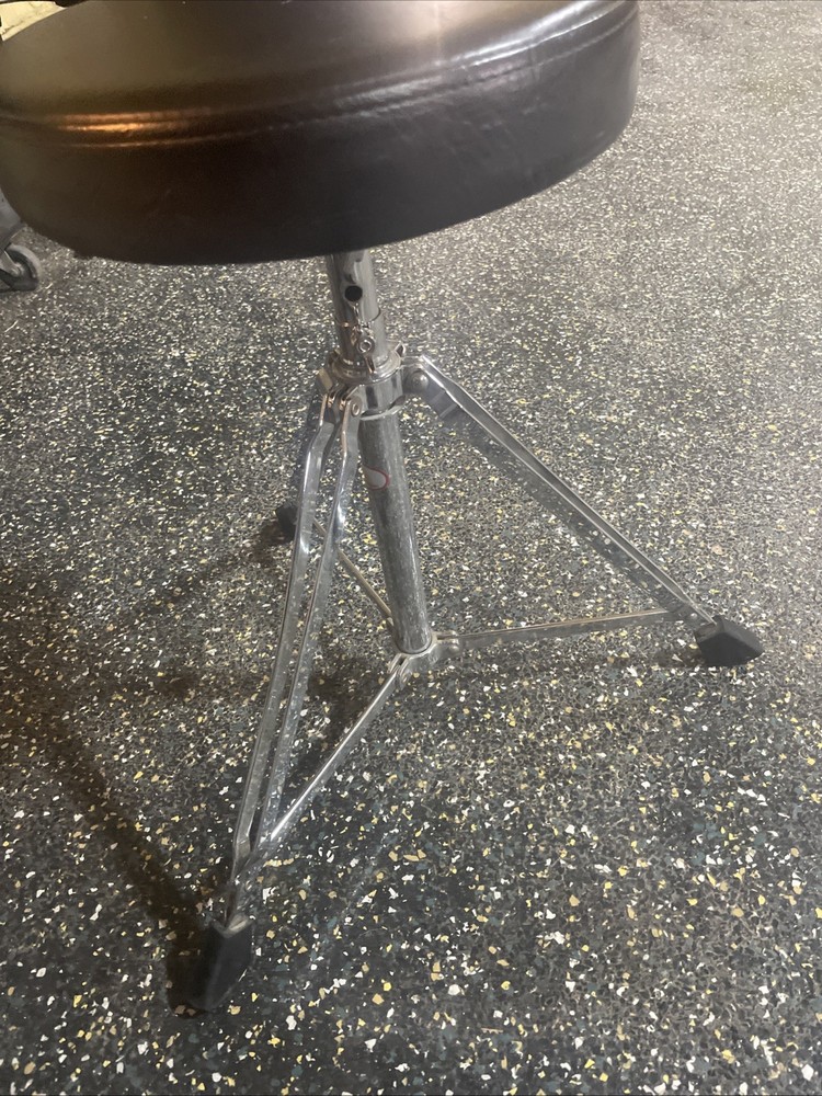 Yamaha Drum Throne Seat With Double Braced Space Percussion Base