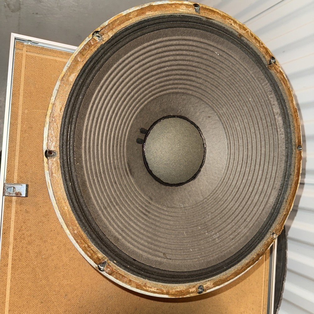 JBL E140 8 Ohm 15" Speakers