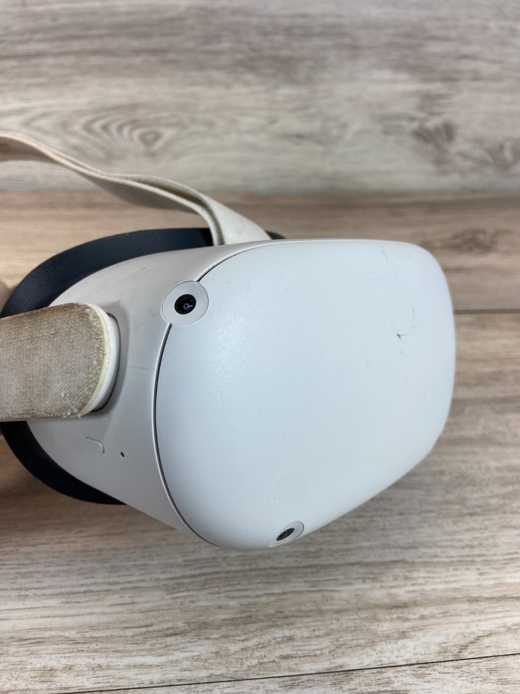 Meta Oculus Quest 2 128GB Virtual Reality Headset Only (OCQ128B) Untested White